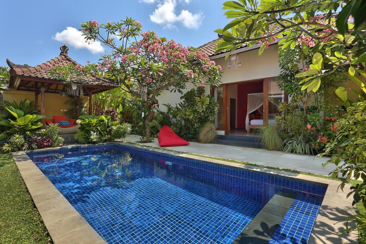 Agni - Newly Renovated Tropical In Peaceful Location A Short Walk From The Of Villa Seminyak